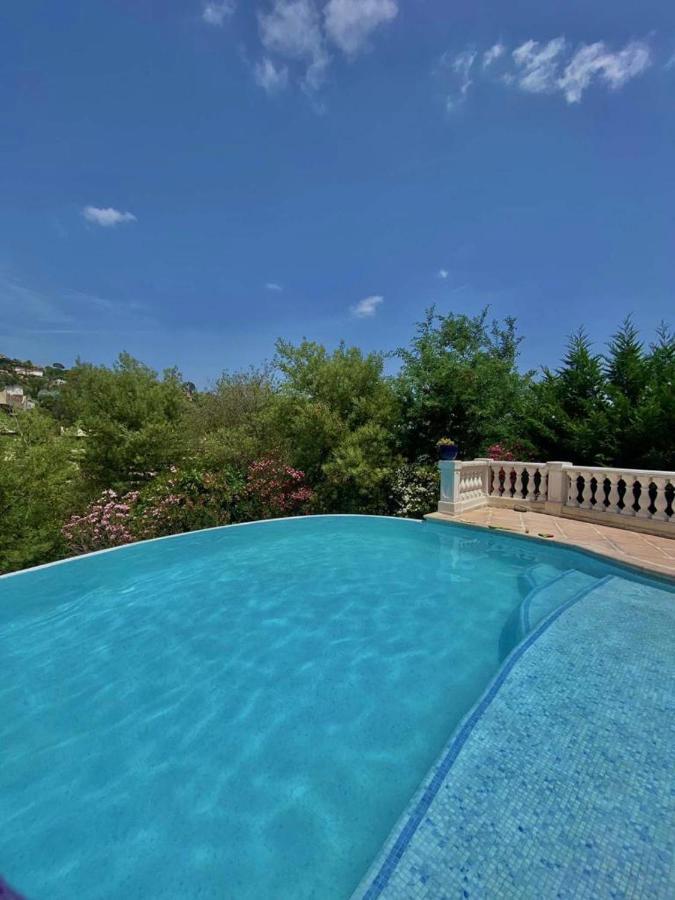 Appartement En Rez De Villa Beausite Mandelieu Eksteriør bilde
